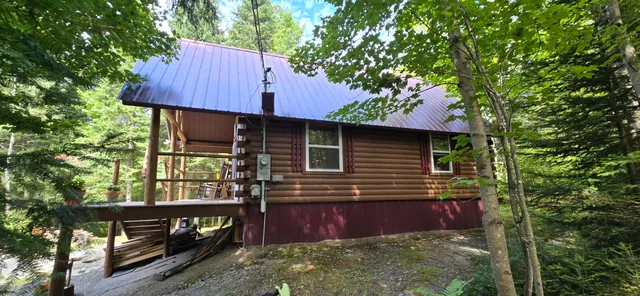 $154,900 | 6 Balsam Ridge Road, St. Francis, ME 04774