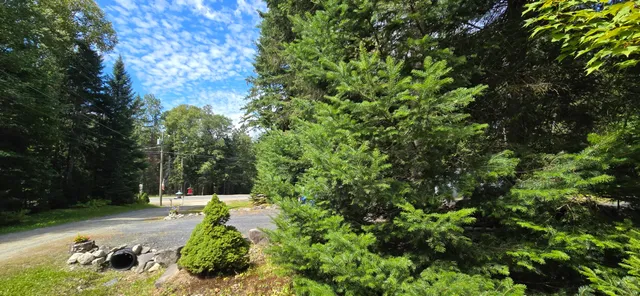 $154,900 | 6 Balsam Ridge Road, St. Francis, ME 04774