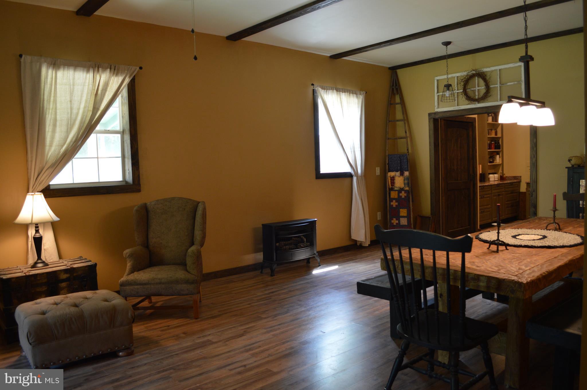 926 County Rte 1/1 Berkeley Springs, WV 25411 - Photo 10 of 26 Wide open Great Room