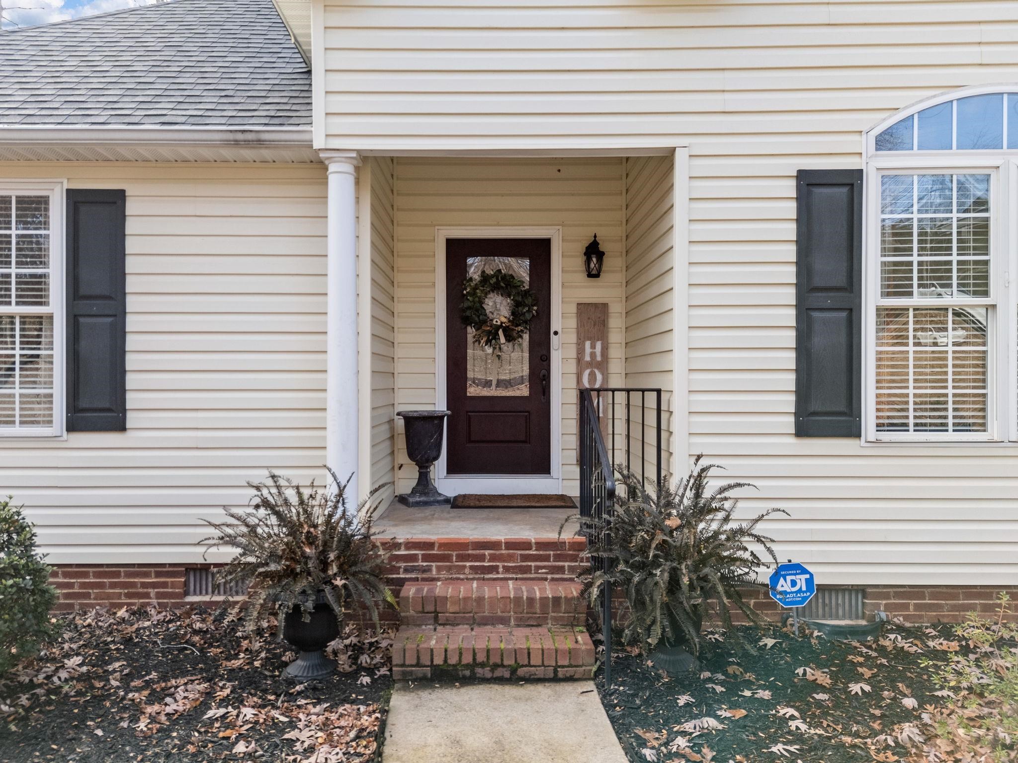 890 Spring Valley Road Inman, SC 29349 - Photo 4 of 41