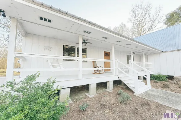 $414,900 | 7490 Bayou Paul Road, St. Gabriel, LA 70776