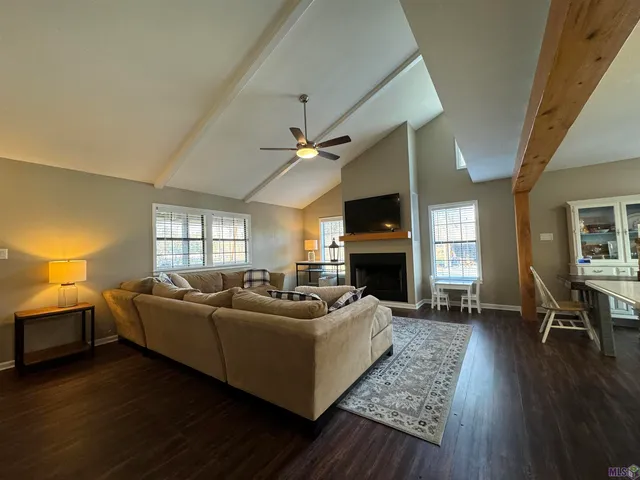 $439,000 | 7490 Bayou Paul Road, St. Gabriel, LA 70776