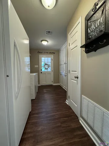 $439,000 | 7490 Bayou Paul Road, St. Gabriel, LA 70776