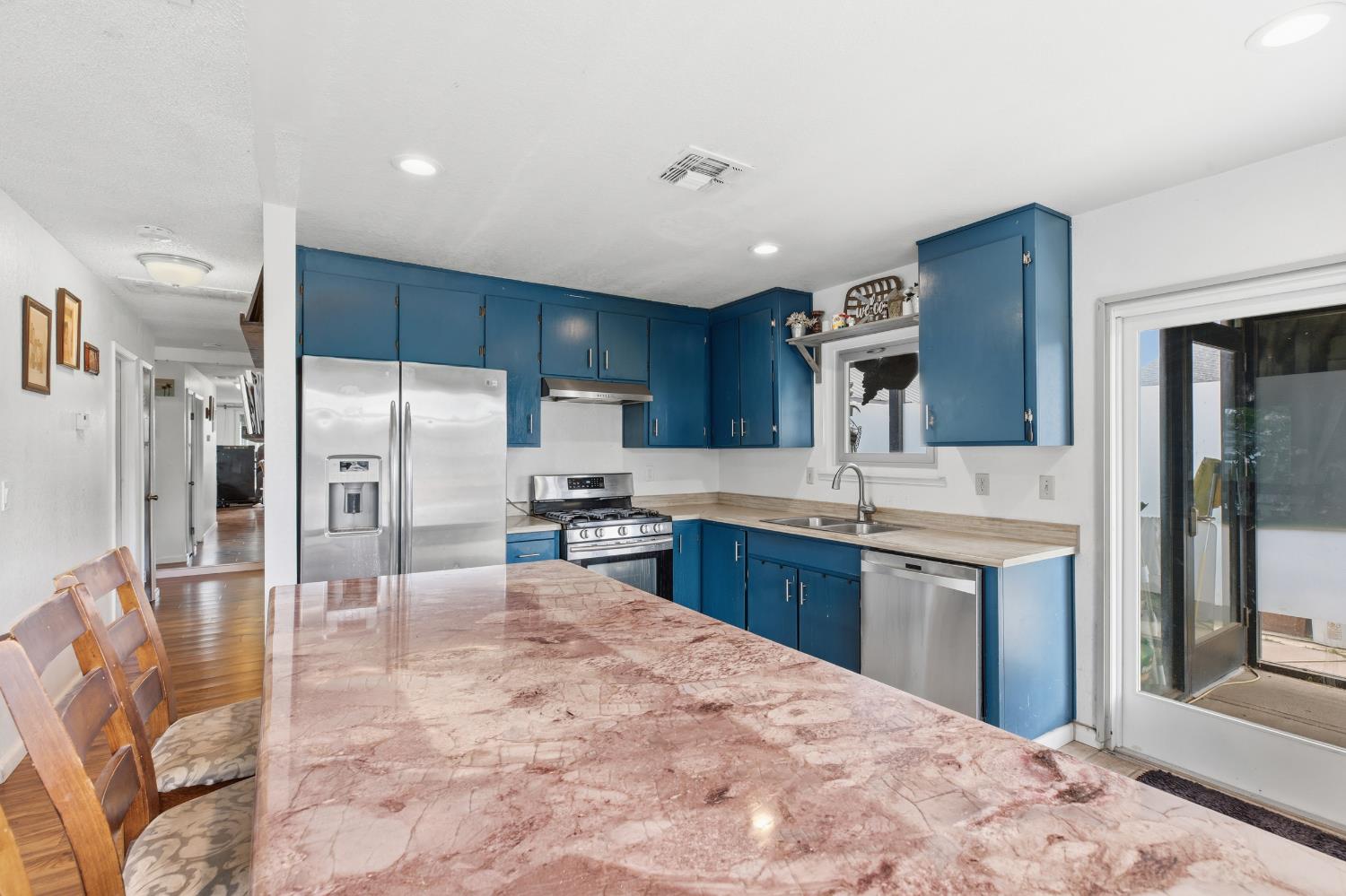 920 Hysell Court Ripon, CA 95366 - Photo 8 of 27