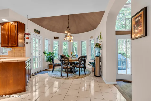 $1,395,000 | 18 Wetherill Drive, Millstone Township, NJ 08510