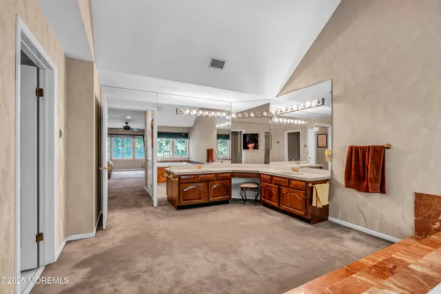 $1,395,000 | 18 Wetherill Drive, Millstone Township, NJ 08510