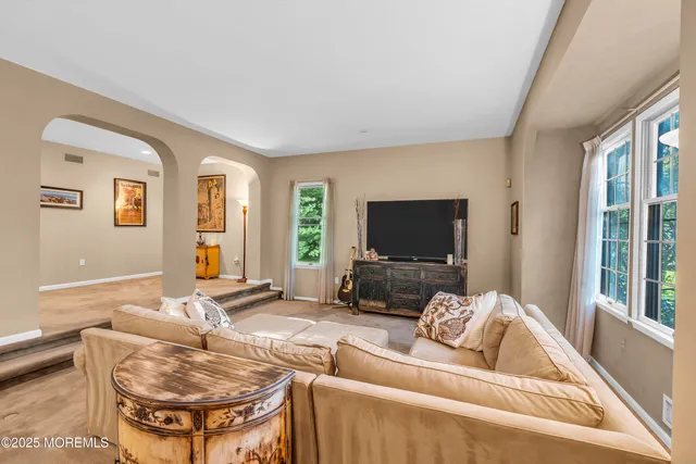 $1,395,000 | 18 Wetherill Drive, Millstone Township, NJ 08510