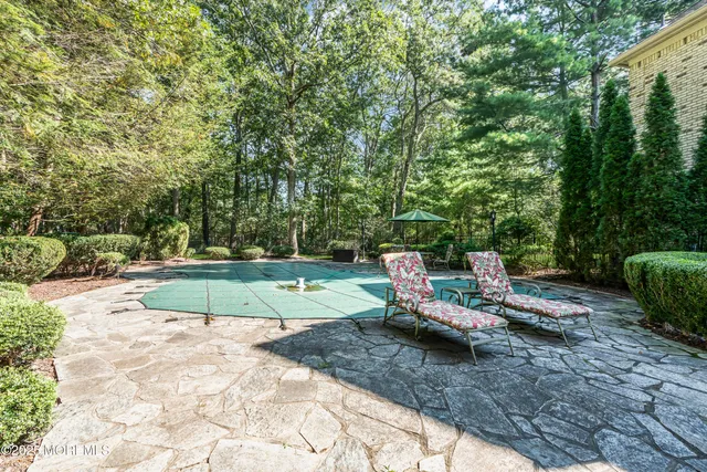 $1,395,000 | 18 Wetherill Drive, Millstone Township, NJ 08510