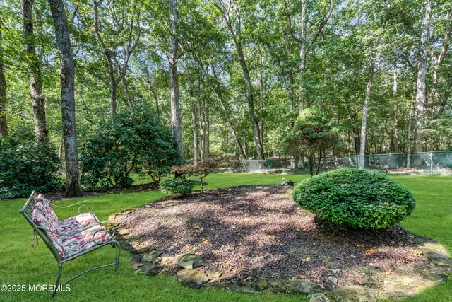 $1,395,000 | 18 Wetherill Drive, Millstone Township, NJ 08510