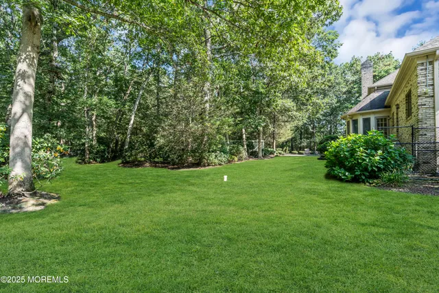 $1,395,000 | 18 Wetherill Drive, Millstone Township, NJ 08510