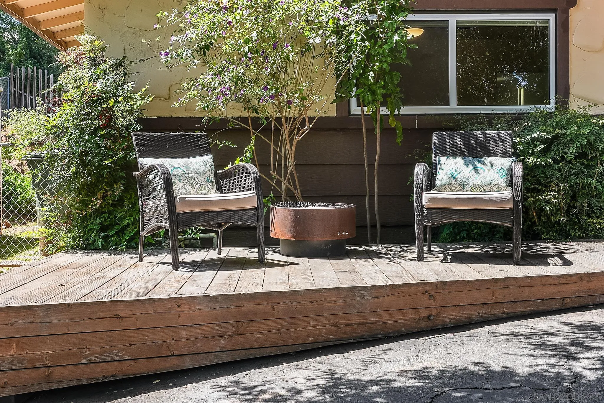 2211 Sunset Drive Escondido, CA 92025 - Photo 33 of 43 a view of a bench on the side of the road