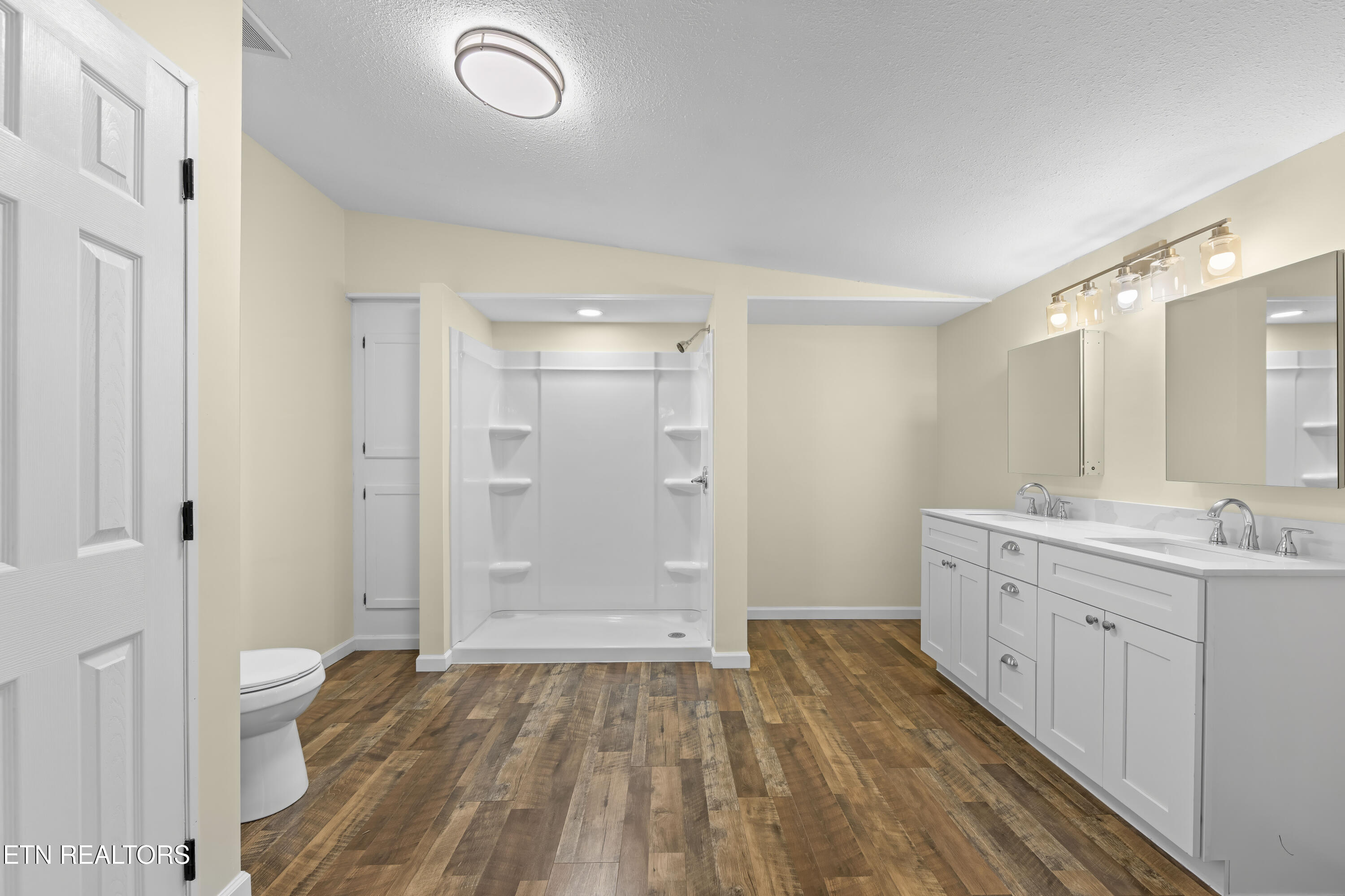 300 Carson Springs Road Newport, TN 37821 - Photo 17 of 23 017