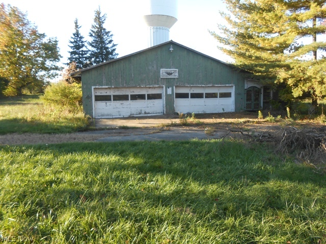 4866 Center Road Brunswick, OH 44212 - Photo 3 of 7 Gallery Image 3