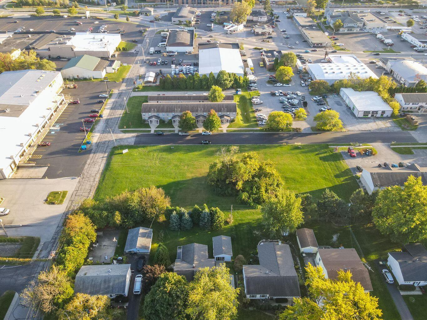 1709 Firestone Lane Valparaiso, IN 46383 - Photo 5 of 5 a view of a swimming pool