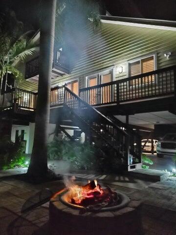 765 Southwest Rustic Circle Stuart, FL 34997 - Photo 3 of 34 RC FIRE BY