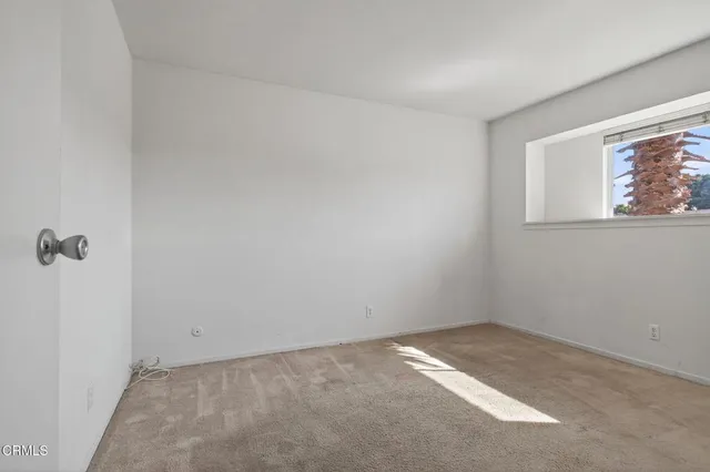 $950,000 | 922 Olympia Avenue, Ventura, CA 93004