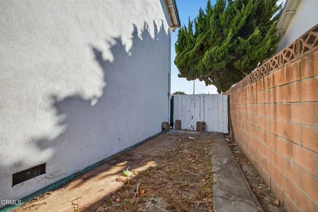 $950,000 | 922 Olympia Avenue, Ventura, CA 93004