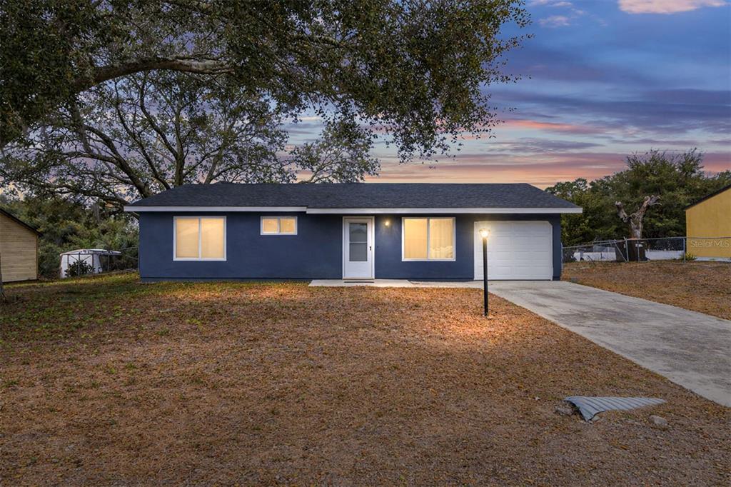 6 Hickory Track Pass Ocala, FL 34472 - Photo 2 of 37