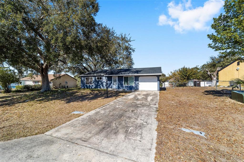 6 Hickory Track Pass Ocala, FL 34472 - Photo 3 of 37