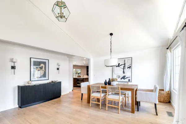 $1,395,000 | 13 Woodland Court, Novato, CA 94947