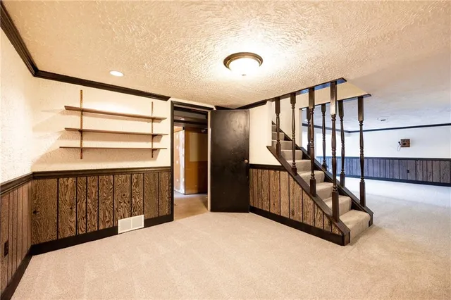 $459,000 | 304 Alamo Drive, Pittsburgh, PA 15241