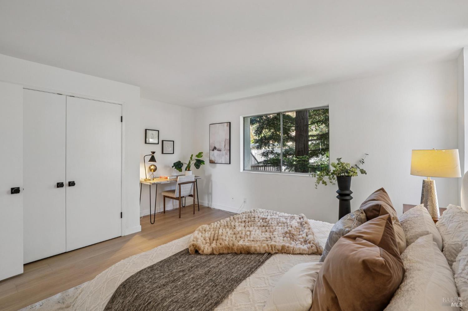94 Anchorage Road Sausalito, CA 94965 - Photo 22 of 38