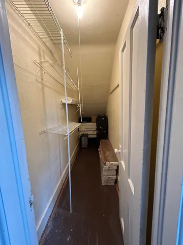 a view of walk in closet