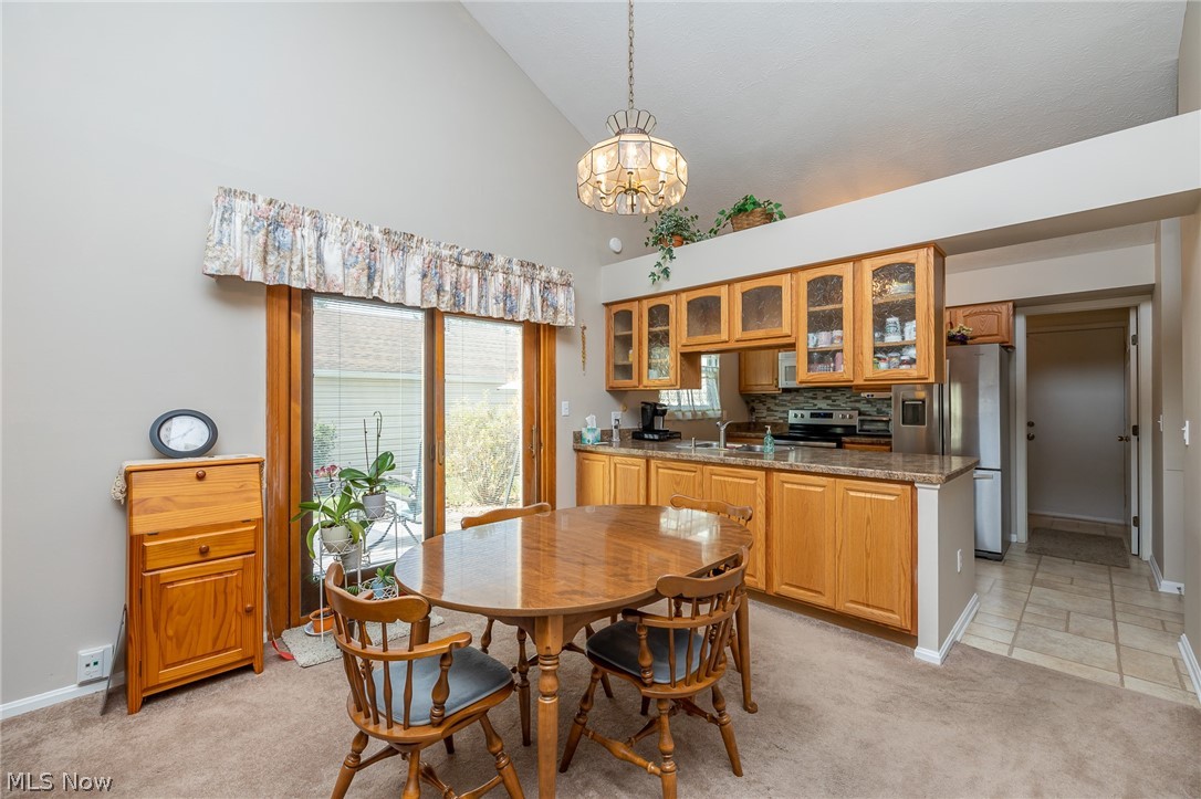 17627 Drake Road Strongsville, OH 44136 - Photo 8 of 27 Gallery Image 8