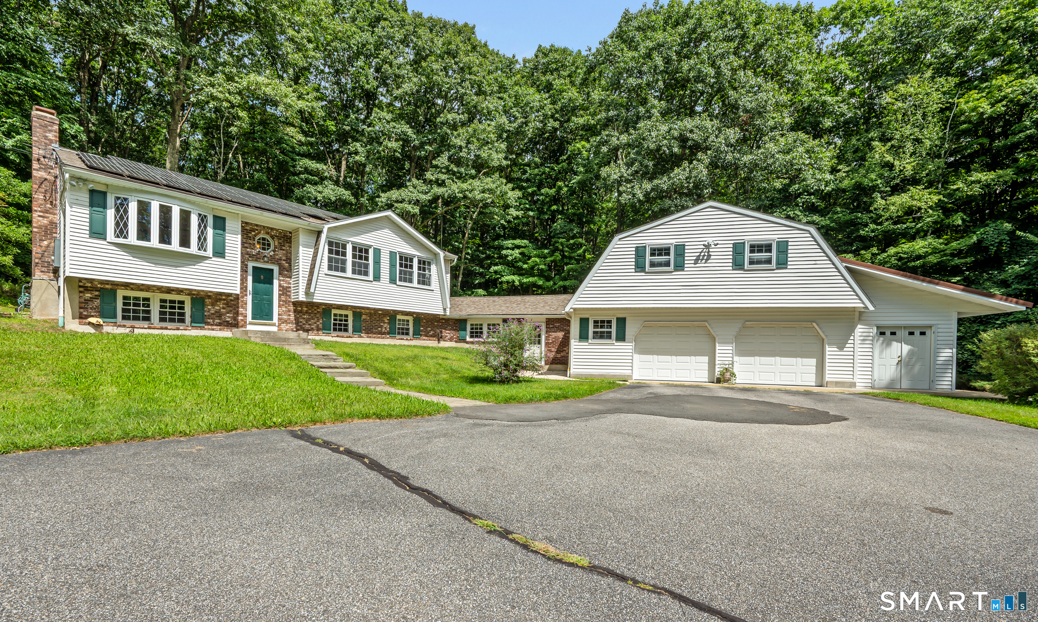 31 Webster Road Union, CT 06076 - Photo 1 of 40 Gallery Image 1