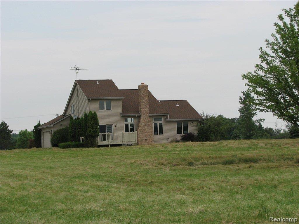 6437 Burtch Road Jeddo, MI 48032 - Photo 3 of 18 IMG_0703