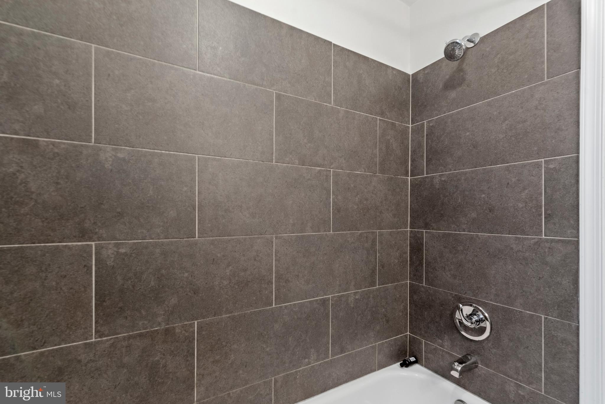 1940 Reed Street Philadelphia, PA 19146 - Photo 17 of 26 First Full Bathroom - Second Floor