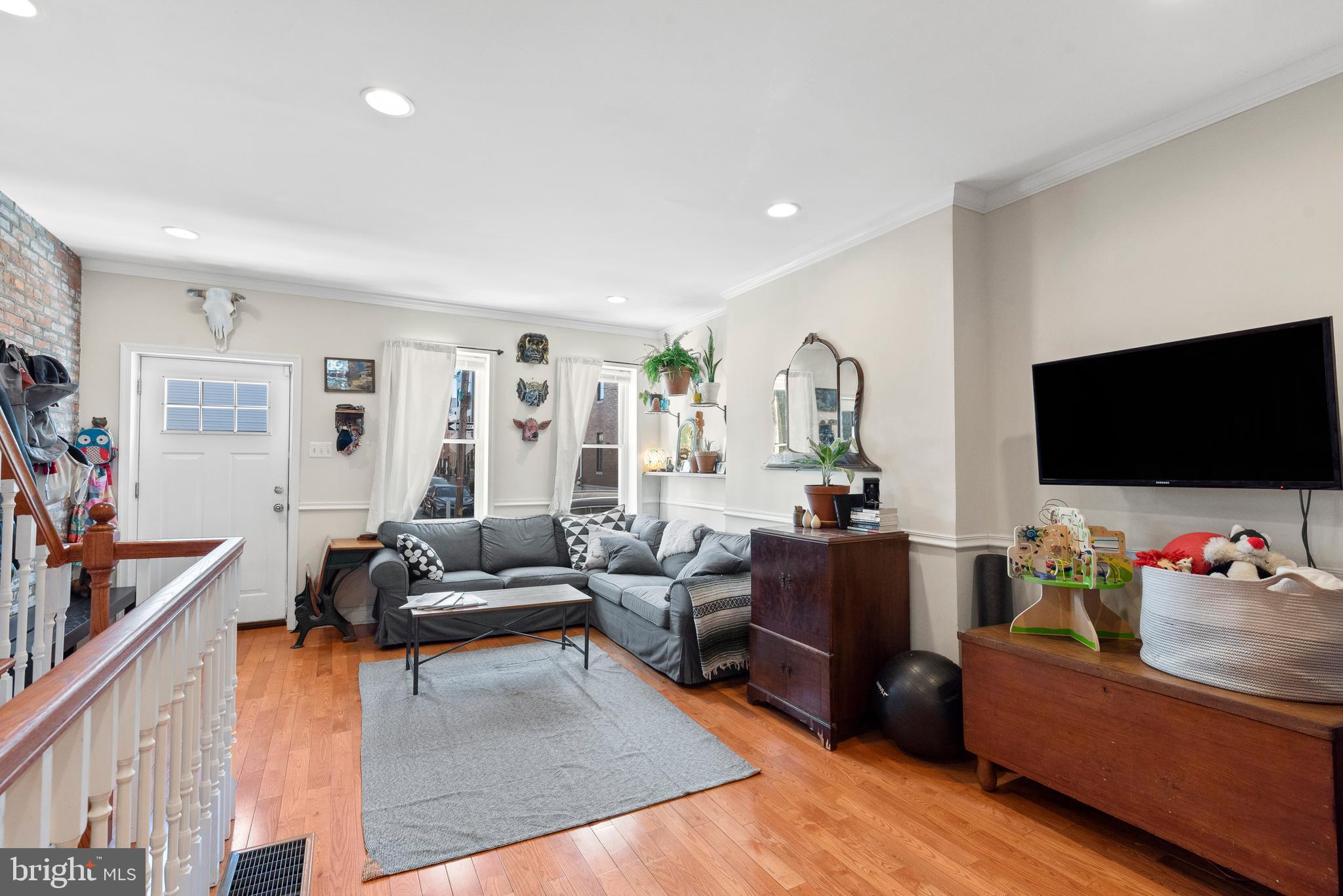 1940 Reed Street Philadelphia, PA 19146 - Photo 3 of 26
