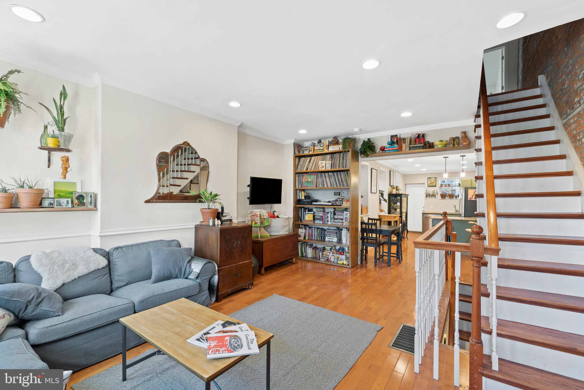 1940 Reed Street Philadelphia, PA 19146 - Photo 4 of 26