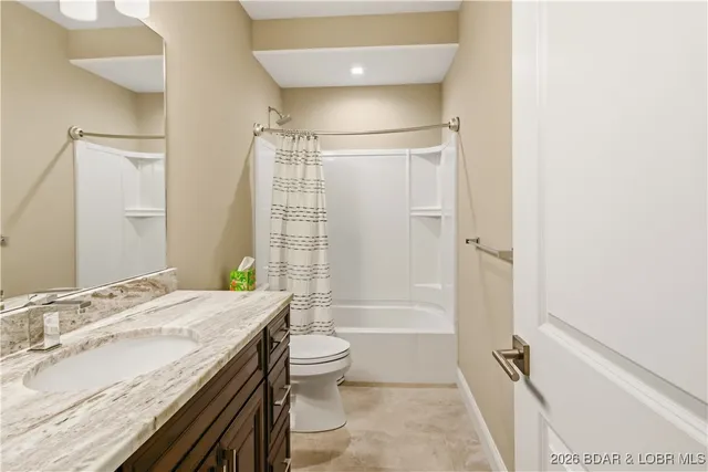 $649,900 | 78 Bella Terra Court, Sunrise Beach, MO 65079