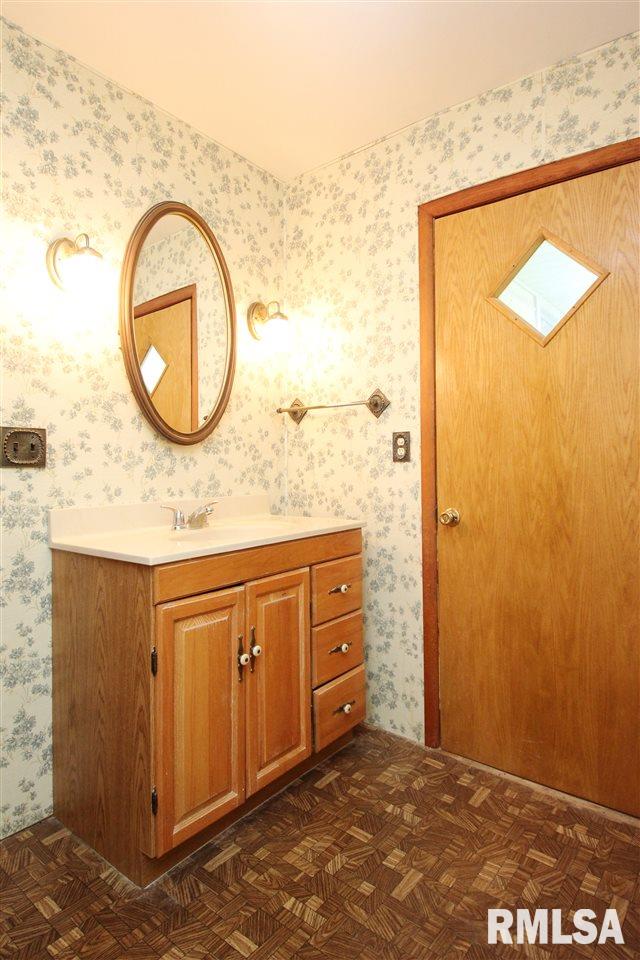 118 Briargate Road Washington, IL 61571 - Photo 21 of 36 Gallery Image 21