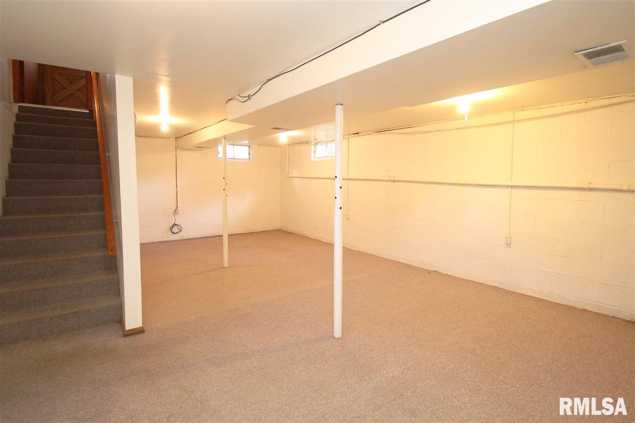 118 Briargate Road Washington, IL 61571 - Photo 23 of 36 Gallery Image 23