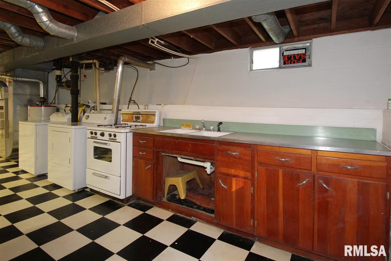 118 Briargate Road Washington, IL 61571 - Photo 28 of 36 Gallery Image 28