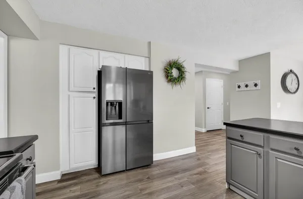 $450,000 | 704 South 8th Street, Eldridge, IA 52748