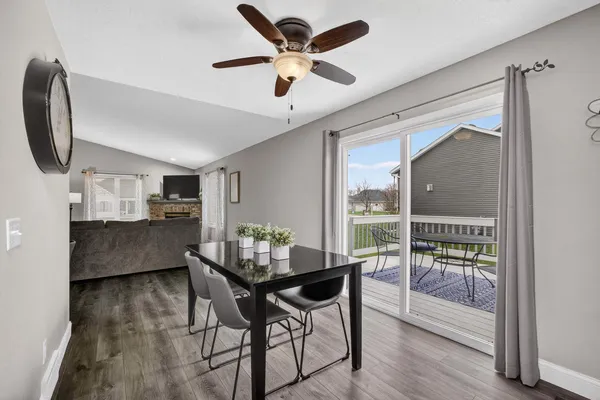 $450,000 | 704 South 8th Street, Eldridge, IA 52748