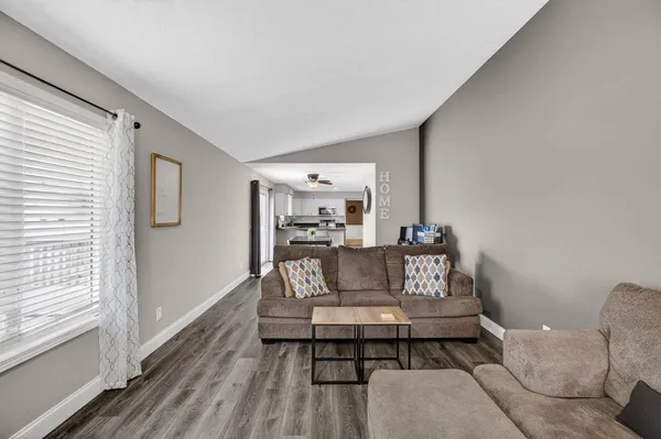 $450,000 | 704 South 8th Street, Eldridge, IA 52748