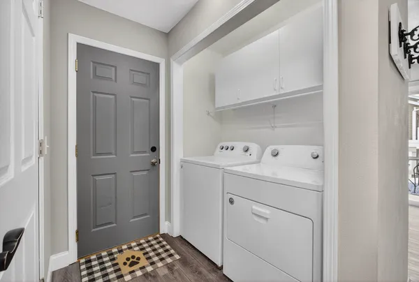 $450,000 | 704 South 8th Street, Eldridge, IA 52748