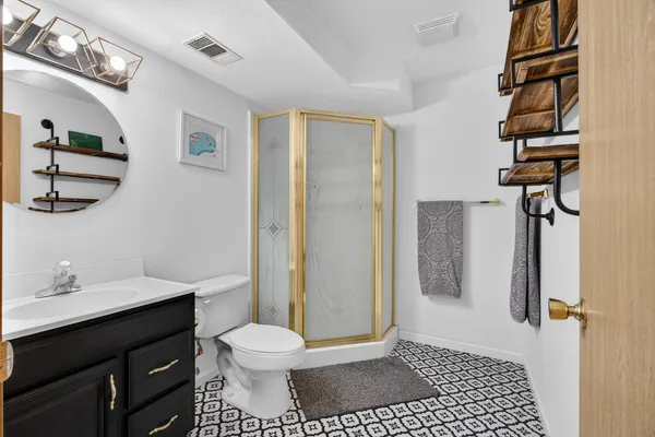 $450,000 | 704 South 8th Street, Eldridge, IA 52748