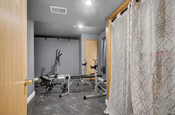 $450,000 | 704 South 8th Street, Eldridge, IA 52748