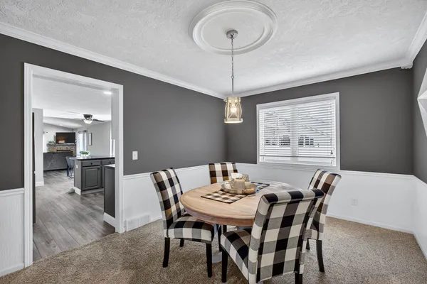 $450,000 | 704 South 8th Street, Eldridge, IA 52748