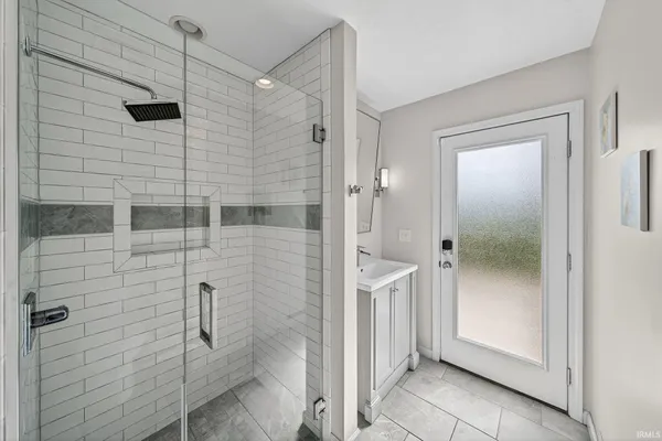 $724,599 | 15460 Durham Way East, Granger, IN 46530