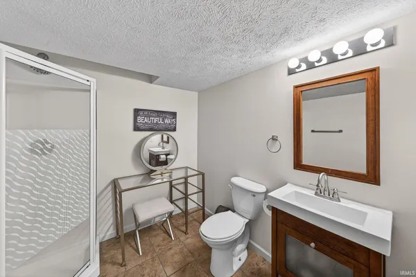 $724,599 | 15460 Durham Way East, Granger, IN 46530