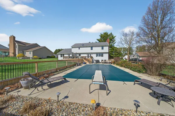 $724,599 | 15460 Durham Way East, Granger, IN 46530