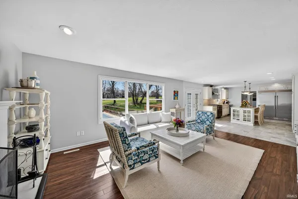 $724,599 | 15460 Durham Way East, Granger, IN 46530