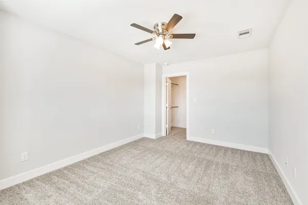 $2,395 | 13083 Clear View Drive, Willis, TX 77318