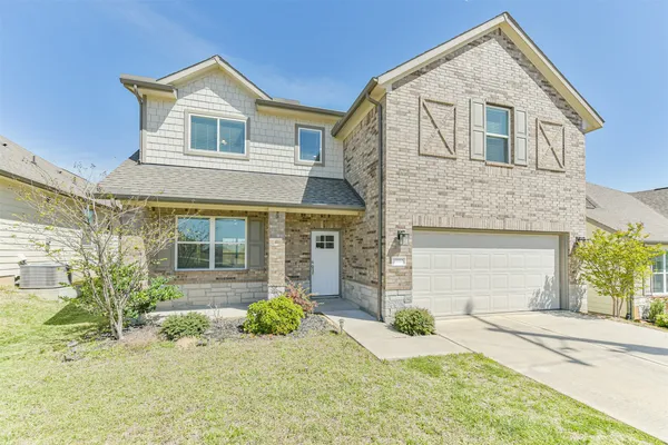 $2,395 | 13083 Clear View Drive, Willis, TX 77318